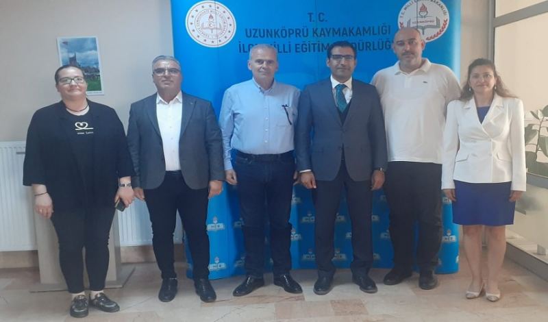 UZUNKÖPRÜ İLÇE MİLLİ EĞİTİM MÜDÜRÜ İLHAN DİNÇ'E HAYIRLI OLSUN ZİYARETİ
